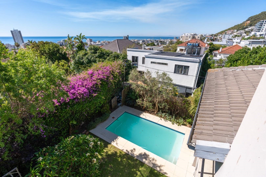 4 Bedroom Property for Sale in Fresnaye Western Cape